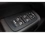 Volvo XC60 B4 190pk AWD Inscription - Intellisafe Surround - Verwarmbare voorstoelen - Achteruitrijcamera - Parkeersensoren voor & achter - Full LED verlichting - Elektrisch verstelbare bestuurdersstoel