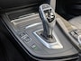 BMW 3-Serie Touring 320i High Executive | Panorama | Sportleer| Trekhaak | Org NL | Navi Prof | Camera | APK & OH Nieuw