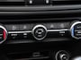 Alfa Romeo Giulia 2.0 Turbo 280 PK Competizione Q4 AWD | Pano | Harman | 19"