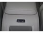 Volvo XC60 T6 Recharge AWD Plus Dark - LONG RANGE - Panorama/schuifdak - IntelliSafe Assist & Surround - Adaptieve LED koplampen - Parkeercamera achter - Verwarmde voorstoelen, stuur & achterbank - Parkeersensoren voor & achter - Elektr. bedienb. voorstoelen met geheugen - Draadloze tel. lader - Extra getint glas - Elektr. inklapbare trekhaak - 21' LMV