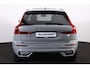 Volvo XC60 T6 Recharge AWD Plus Dark - LONG RANGE - Panorama/schuifdak - IntelliSafe Assist & Surround - Adaptieve LED koplampen - Parkeercamera achter - Verwarmde voorstoelen, stuur & achterbank - Parkeersensoren voor & achter - Elektr. bedienb. voorstoelen met geheugen - Draadloze tel. lader - Extra getint glas - Elektr. inklapbare trekhaak - 21' LMV