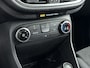 Ford Fiesta 1.1 Trend ST-Line 86Pk | Navigatie via Apple & Android Carplay | Parkeersensoren | Climate Control | Keyless | Lichtmetalen Velgen |