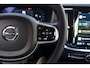 Volvo S60 B4 Plus Dark Elektrisch glazen panorama-dak | 19" L.m.velgen | Harman Kardon audio | Trekhaak elektrisch uitklapbaar