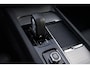 Volvo S60 B4 Plus Dark Elektrisch glazen panorama-dak | 19" L.m.velgen | Harman Kardon audio | Trekhaak elektrisch uitklapbaar