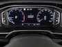 Volkswagen Polo 1.0 TSI R-Line 95PK Automaat (DSG) | Panorama dak | IQ Matrix led koplampen | Navigatie | Parkeercamera | Stoelverwarming | 17" LM velgen |