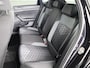 Volkswagen Polo 1.0 TSI R-Line 95PK Automaat (DSG) | Panorama dak | IQ Matrix led koplampen | Navigatie | Parkeercamera | Stoelverwarming | 17" LM velgen |