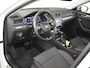Skoda Superb Combi 1.4 TSI iV Business Edition Plus 218pk | Panorama dak | Dodehoekdetectie | Trekhaak | Elektrische stoelen | Adaptief cruise control | Camera achter | keyless | Stuur + stoel & achterbank verwarming | 17"LMV