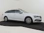 Skoda Superb Combi 1.4 TSI iV Business Edition Plus 218pk | Panorama dak | Dodehoekdetectie | Trekhaak | Elektrische stoelen | Adaptief cruise control | Camera achter | keyless | Stuur + stoel & achterbank verwarming | 17"LMV