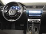 Skoda Superb Combi 1.4 TSI iV Business Edition Plus 218pk | Panorama dak | Dodehoekdetectie | Trekhaak | Elektrische stoelen | Adaptief cruise control | Camera achter | keyless | Stuur + stoel & achterbank verwarming | 17"LMV