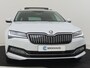Skoda Superb Combi 1.4 TSI iV Business Edition Plus 218pk | Panorama dak | Dodehoekdetectie | Trekhaak | Elektrische stoelen | Adaptief cruise control | Camera achter | keyless | Stuur + stoel & achterbank verwarming | 17"LMV