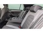 Volkswagen Golf 1.5 TSI 150pk DSG Highline Business R | LED Plus | Trekhaak | Camera