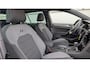 Volkswagen Golf 1.5 TSI 150pk DSG Highline Business R | LED Plus | Trekhaak | Camera