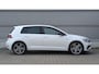 Volkswagen Golf 1.5 TSI 150pk DSG Highline Business R | LED Plus | Trekhaak | Camera
