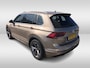 Volkswagen Tiguan 1.4 TSI ACT Highline Bus. R-Line / Trekhaak / Panoramadak / 360Camera / 19'' / Virtual Cockpit / Apple CarPlay / DAB / Stoelverwarming / ACC