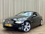 BMW 3-Serie Cabrio 335i High Executive *Origineel NL* Leder / M-sport stuur /  Xenon / Memory / Stoelverwarming / Keyless / Navigatie / Cruise Control / 18"LMV