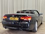 BMW 3-Serie Cabrio 335i High Executive *Origineel NL* Leder / M-sport stuur /  Xenon / Memory / Stoelverwarming / Keyless / Navigatie / Cruise Control / 18"LMV