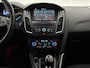 Ford Focus 1.5 TDCI Titanium Clima Carplay Camera Cruise LED Trekhaak Navi PDC 16"LMV