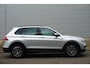 Volkswagen Tiguan 1.4 TSI 245pk eHybrid Life | SoH 100% | Dodehoek Detectie | Elektrische Achterklep | Achteruitrijcamera