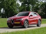 Alfa Romeo Stelvio 2.0 T AWD | Rosso Comp.8C | Trekh. | Flippers | All wheater | Camera