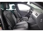 Volkswagen Tiguan 1.5 TSI R-Line Business 150 pk Automaat (DSG) | Verlengde garantie | Navigatie | Panoramadak | Elektr. trekhaak | Parkeersensoren (Park assist) | Achteruitrijcamera | Stoelverwarming |