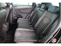 Volkswagen Tiguan 1.5 TSI R-Line Business 150 pk Automaat (DSG) | Verlengde garantie | Navigatie | Panoramadak | Elektr. trekhaak | Parkeersensoren (Park assist) | Achteruitrijcamera | Stoelverwarming |