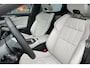 Renault Espace E-Tech full hybrid 200 iconic 5p. | NU MET 5 JAAR GARANTIE | Panoramadak | Harman Kardon | HUD | 4control | Elektrische achterklep | Verwarmbare stoelen- stuur en voorruit | 3D around view camera