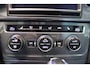 Volkswagen E-Golf e-Golf | Incl. 12 maanden garantie | Lichtmetalen velgen | Navigatie systeem | Airco | Voorstoelen verwarmd | Cruise control | Achteruitrij camera | DAB | Bluetooth | SOH 78% |