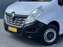 Renault Master T35 2.3 dCi 131 PK / L2H2 / 1e EIG. / AIRCO / CRUISE / NAVI / IMPERIAAL / TREKHAAK