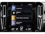 Volvo XC40 T4 Recharge Ultimate Dark - Panorama/schuifdak - IntelliSafe Assist & Surround - 360º Camera - Verwarmde voorstoelen & stuur - Parkeersensoren voor & achter - Elektr. bedienb. voorstoelen met geheugen links - Draadloze tel. lader - Extra getint glas - 19' LMV