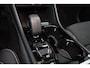 Volvo XC40 T4 Recharge Ultimate Dark - Panorama/schuifdak - IntelliSafe Assist & Surround - 360º Camera - Verwarmde voorstoelen & stuur - Parkeersensoren voor & achter - Elektr. bedienb. voorstoelen met geheugen links - Draadloze tel. lader - Extra getint glas - 19' LMV