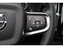 Volvo XC40 T4 Recharge Ultimate Dark - Panorama/schuifdak - IntelliSafe Assist & Surround - 360º Camera - Verwarmde voorstoelen & stuur - Parkeersensoren voor & achter - Elektr. bedienb. voorstoelen met geheugen links - Draadloze tel. lader - Extra getint glas - 19' LMV