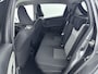 Toyota Yaris 1.5 Hybrid Dynamic | Navigatie | Armsteun | Parkeercamera |