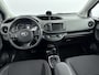 Toyota Yaris 1.5 Hybrid Dynamic | Navigatie | Armsteun | Parkeercamera |