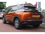 Peugeot e-2008 EV 50kWh *Active* | 3 Fase | Carplay | Cruise & Climate Control | PDC | Navigatie | Bluetooth | Leuk! |