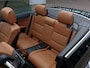 BMW 3-Serie Cabrio 330i 272pk Steptronic High Executive | Youngtimer | Bi-Xenon | Leder+Verwarmd+Elek.Verstel | Clima | Cruise | Pdc V+A | Licht+Regensensor | Mistlampen | 18''lm