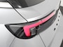 Opel Mokka 1.2 Turbo 130pk Automaat Ultimate Navigatie Apple Carplay/Android Auto Camera Parkeersensoren achter Crusie Control Stoel-en stuurverwarming Ledverlichting Getinte ramen Climate Control