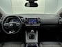 Citroën C5 Aircross SUV C-Series 130 pk | Navigatie | Achteruitrijcamera | Parkeersensoren Voor en Achter | Verwarmde Comfortstoelen | LED Koplampen | Keyless Entry/Start | Dodehoek Detectie | Adaptieve Cruise Control | 18" Lichtmetalen Velgen | Apple Carplay/Android Auto |