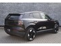Volvo EX30 Single Motor Extended Range Plus 69 kWh | Extra getint glas | Adaptieve cruise control | Stoelverwarming + Stuurverwarming | Dodehoek detectie | achteruitrijcamera | Dak in Contrastkleur |
