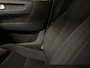 Volvo C40 Single Motor Extended Range Plus | Trekhaak | All Season banden | Adaptieve Cruise Control | Stoel en Stuurwielverwarming | 20 Inch | Pilot Assist | BLIS Dode Hoek Detectie | Parkeercamera | Google Infotainment | Textiel City Canvas bekleding | Zitting ve