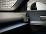 Volvo EX30 Single Motor Extended Range Plus 69 kWh | Keyless | Harman Kardon audio | Elektrische achterklep | Getint Glas | Adaptieve Cruise control