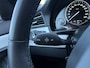 BMW 5-Serie 520i High Executive | Sportstoelen | Trekhaak | Flippers