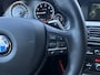 BMW 5-Serie 520i High Executive | Sportstoelen | Trekhaak | Flippers