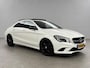 Mercedes-Benz CLA 180 Ambition Pano LED Airco Cruise Navi PDC 18''LMV