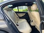 BMW 3-Serie 320i Luxury Individual 184PK|Schuifdak|Camera|ACC|Leder|Keyless|Navi|NL-Auto