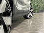 Volvo C40 Single Motor Extended Range Plus | All Season banden | Adaptieve Cruise Control | Stoel en Stuurwielverwarming | 20 Inch | Pilot Assist | BLIS Dode Hoek Detectie | Parkeercamera | Google Infotainment | Textiel City Canvas bekleding | Zitting verlenging vo