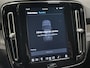 Volvo XC40 Recharge P8 AWD R-Design | Trekhaak | Elektr Achterklep | Dodehoek detectie | Camera | LED | Carplay |  19"LM velgen |
