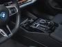 BMW 5-Serie Touring 550e xDrive M-Sport Pro - Pano - Onderstel Prof - Stoelventilatie - Head-up