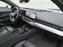 BMW 5-Serie Touring 550e xDrive M-Sport Pro - Pano - Onderstel Prof - Stoelventilatie - Head-up