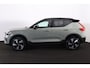 Volvo XC40 Recharge Twin Plus 82 kWh - IntelliSafe Assist & Surround - Parkeercamera achter - Parkeersensoren voor & achter - Elektr. bedienb. bestuurdersstoel met geheugen - Draadloze tel. lader - Warmtepomp - Extra getint glas - Elektr. inklapbare trekhaak - 19' LMV