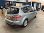 Ford S-Max 2.0 Titanium FlexiFuel//NETTE AUTO//HALF LEDER//NIEUWE APK
